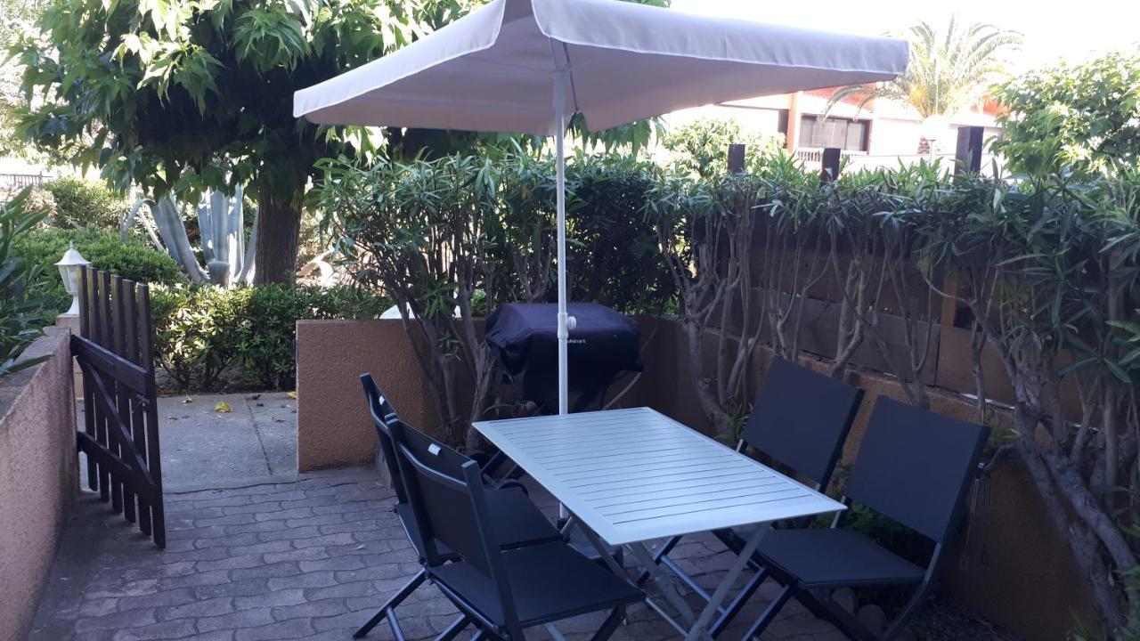 Studio Cabine Avec Jardinet A 30 M De La Plage, Au Calme. Gruissan Exteriör bild